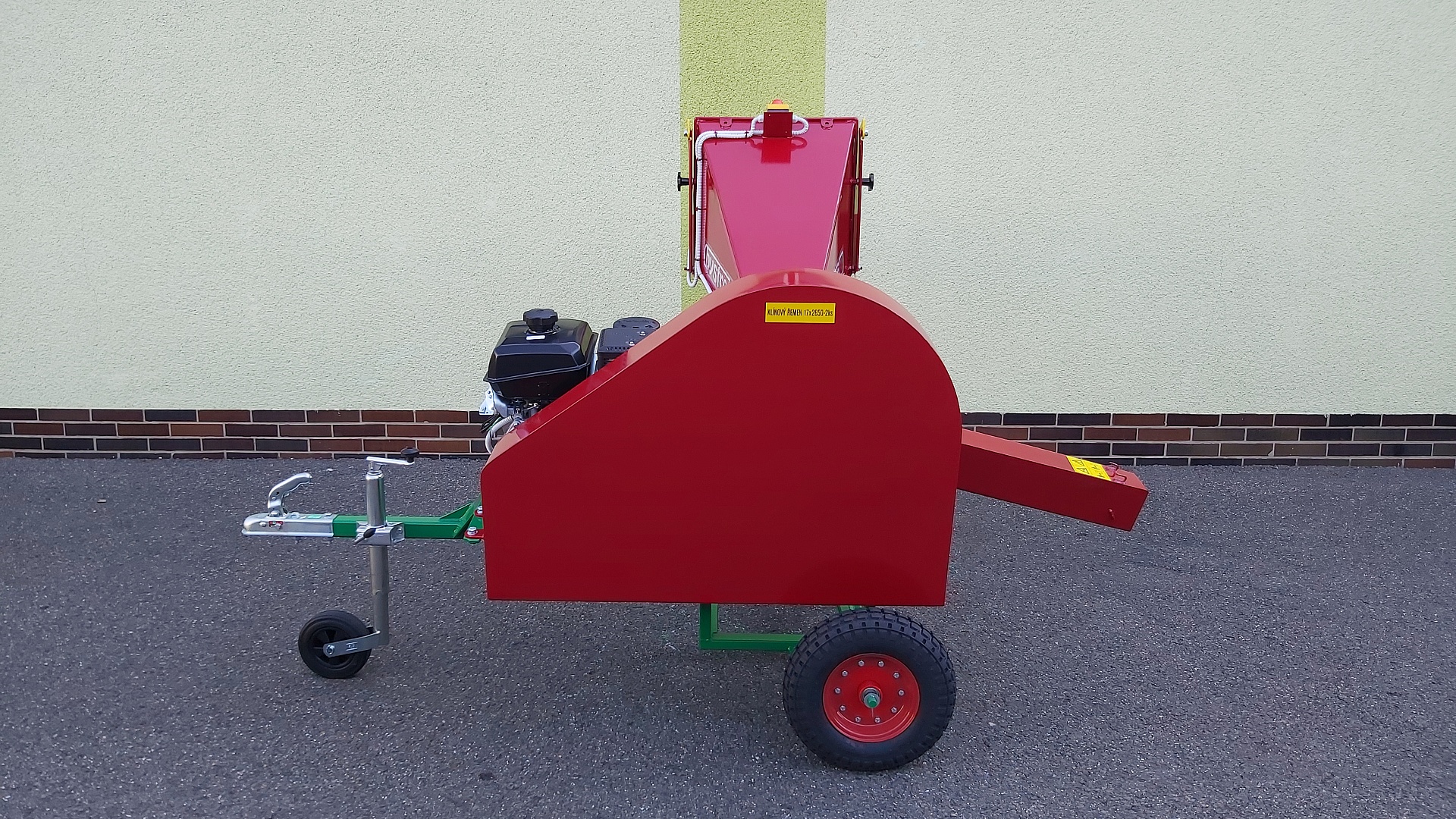 Wood chippers PIRANA 14HP WHEELS 410X100 ST/SPA/02
